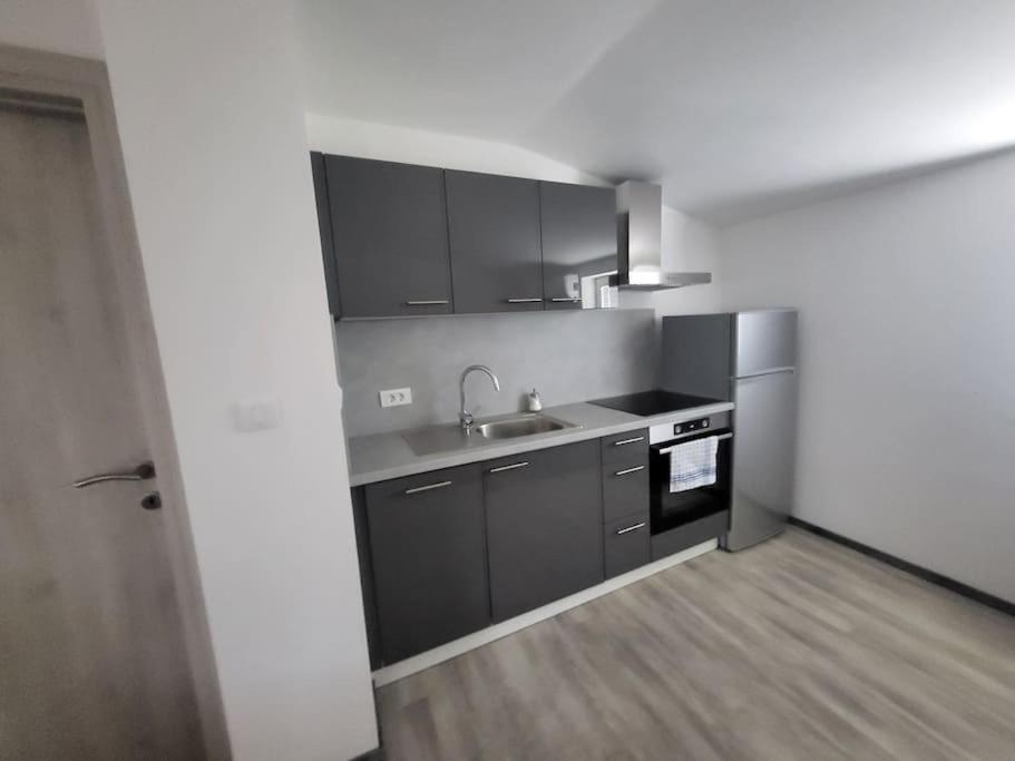 Jack Apartments Maribor Buitenkant foto